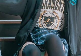 让我们为板砖出位：Jenny(정제니)的DJAWA定制图集，是胜利大逃亡的庆祝。