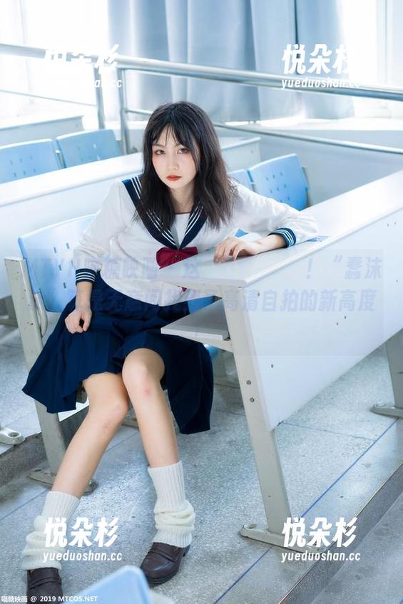 MTYH喵糖映画 - 这рашение！“蠢沫沫”算是无意间找到了高清自拍的新高度！