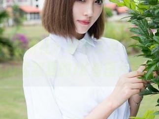 MiStar魅妍社 – 轻松又不失一丝色调，FoxYini孟狐狸的JK看图片就想搭配！