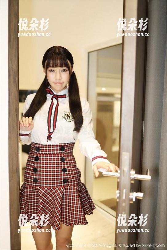 MyGirl美媛馆 - 图片里的棉袜：潘娇娇，你确定这是拍袜子吗？