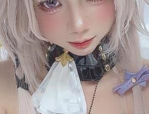 看了PoppaChan的套图，我对警官服有了新的理解，雷电将军简直太给力！