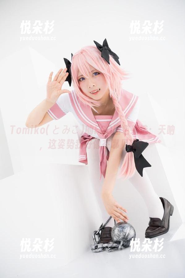 Tomiko(とみこ)的FGO图包精选：天呐，这姿势我好像在哪见过？