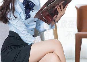 TouTiao头条女神 – 张蓝欣在校园自带气质，原图图集萌态百出，不愧是她。