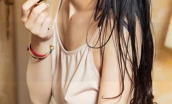 TouTiao头条女神 – 我跟你说，申美嫣的清纯，对抗圣光的最佳案例。