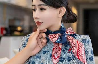 XINGYAN星颜社 – 何晨曦的泳装游记，让无圣光在水面上反射美图