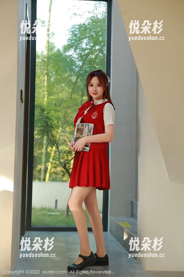 Xiuren秀人网 - 加朵babe的写真全集：万圣节，我在装扮的边缘徘徊