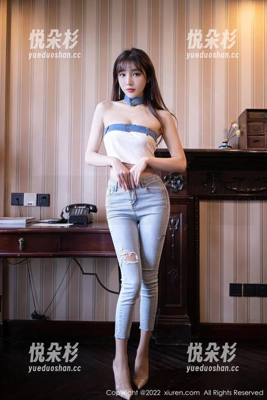 Xiuren秀人网 - 女王木木hanna的作品：网盘中的另类统治
