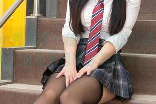 Xiuren秀人网 – 柚子178的写真系统升级，油亮图包等你来翻牌儿！