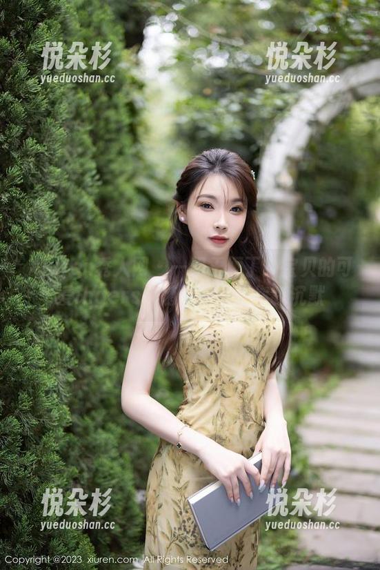 Xiuren秀人网 - 一组王俪丁小宝贝的可爱ingers，随时随地让你我沉默