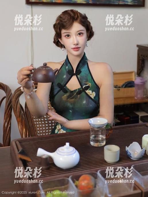 Xiuren秀人网 - 王馨瑶yanni在厦门开启旅拍新风潮，高清套图撩得人心痒痒！