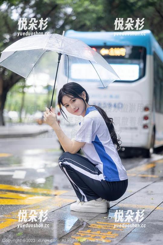 Xiuren秀人网 - 哇，麦琪绫冰激淋用美图打破了夏天的平淡！精选中飘散着松饼的香味，你想尝一口吗？