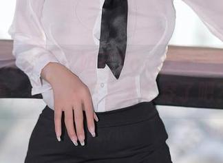 YouMi尤蜜荟 – 妲己Toxic的泳装全套写真，红得发紫，太会穿了吧？