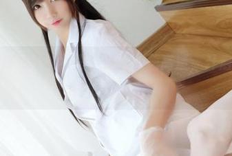 nagesa魔物喵的女王画像：下载高清，开启脑洞大开的一天。