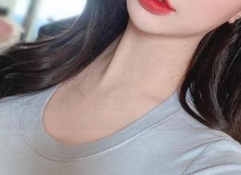 谁说远足只能严肃？看yeeun孙乐乐的“DJAWA”套图，趣味无穷。