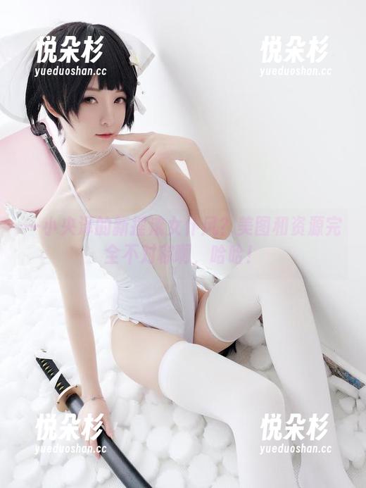 一小央泽的新摇滚女仆风？美图和资源完全不对称啊，哈哈！