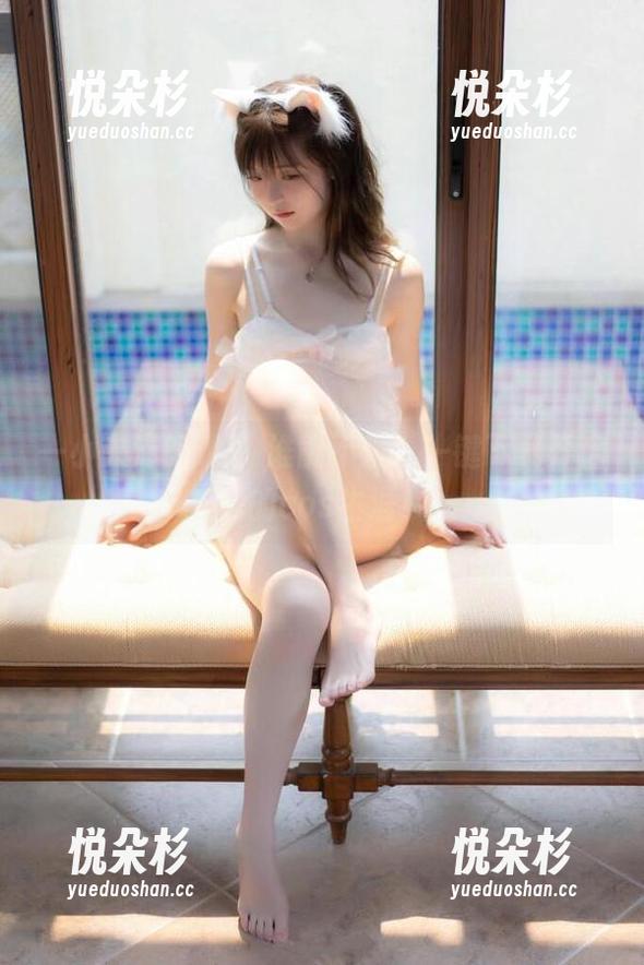 一小央泽的JK，谁能不爱？一键下载开启你的cos生涯！