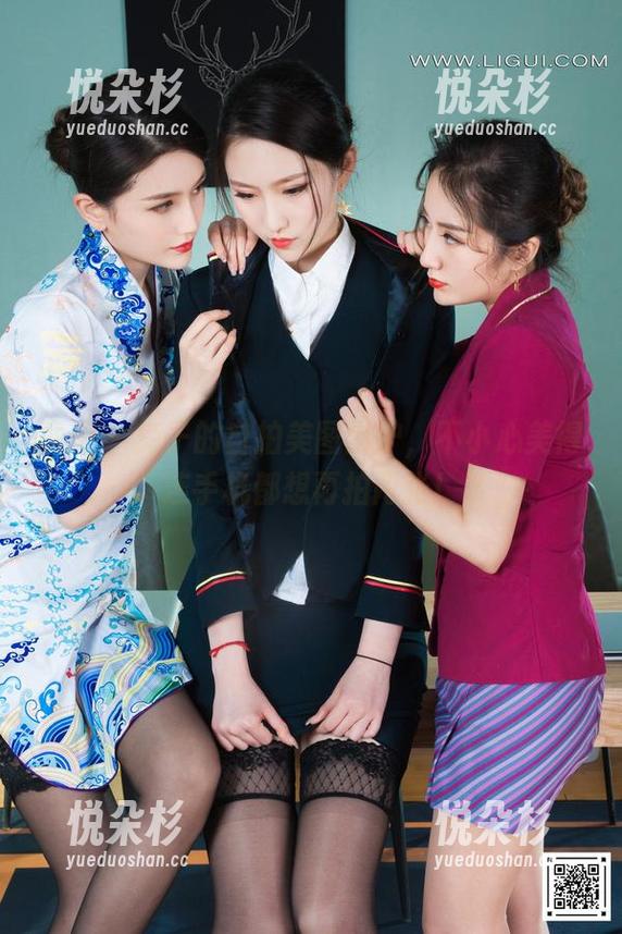 丽柜-兔子 丽柜 - 兔子的自拍美图出炉,不小心美得连手机都想再拍两张!