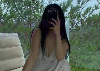 微密圈 – 别说我没告诉你，俏妞t新图包来了！粉色超可爱，不陪审员都想略过约会！