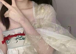 倦倦喵发给你的“勉强”善意：甘雨魅魔套图，谁能拒绝这样的绝美奇遇？