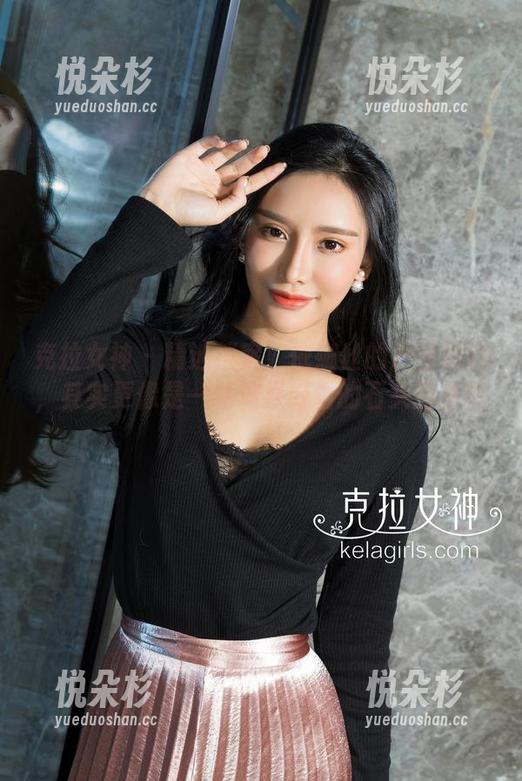 克拉女神 - 精选档案！依娜丝的户外旅行，其实更像是一场追寻好看的石头的冒险。