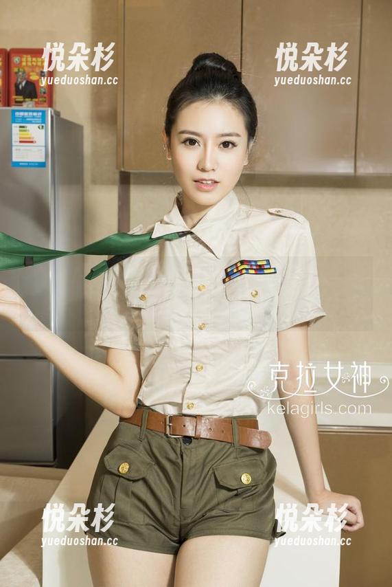 克拉女神 - 芊芊的黑白原图，免费？看一眼也没啥特别。