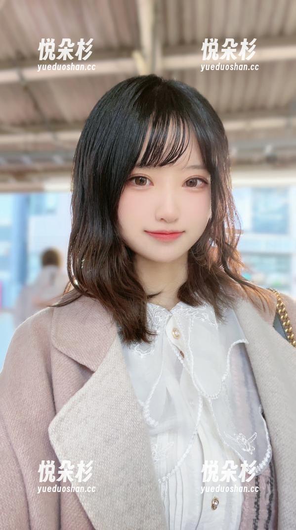 玛丽萝丝在千阳快起床的美图合集里，似乎看到了另一个“我”？