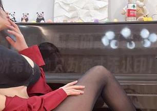 微密圈 – 合集里藏着的高清圣诞妖精，周妍希说她只为你才无水印！
