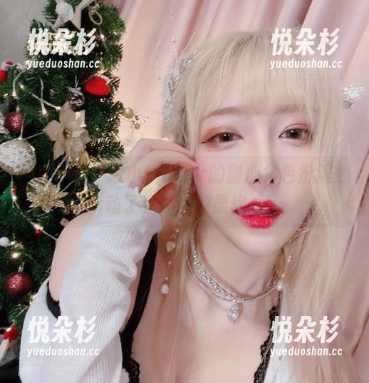 不得不说，啾小妍Deer的甜心角色扮演触动了我内心的柔软…
