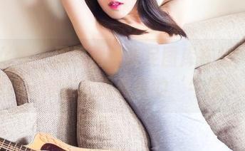 头条女神 – 周思超的美足图库在此，分享那种只会在左眼看到的‘牛逼’！