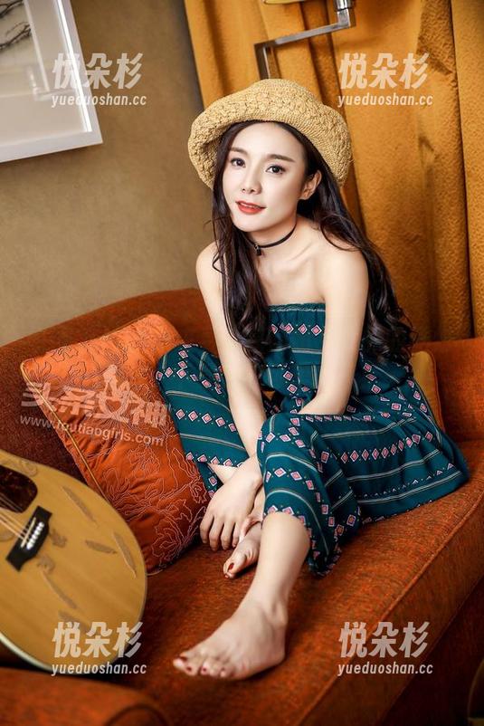 头条女神 - 快来看看高萌萌兔女郎的酷炫图库，下载肆意可爱回家！