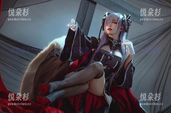 柴郡旗袍+音乐绚烂，宫本桜最新照片让人目不转睛，惊掉一地的荷包