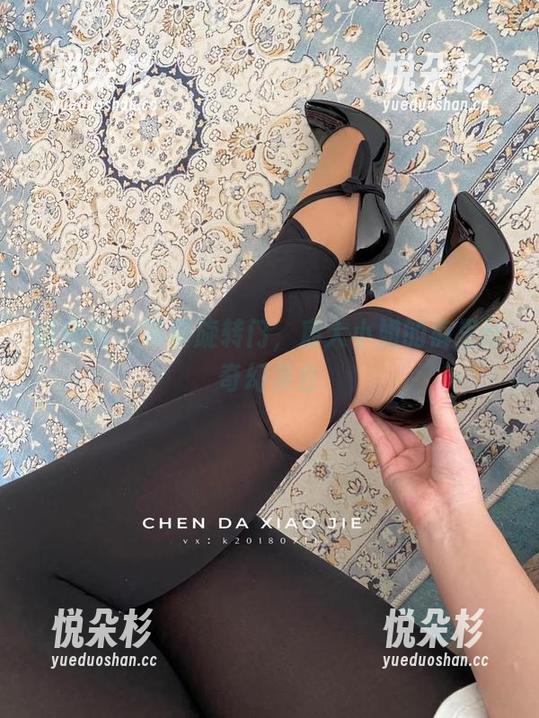 微密圈 - 写真旋转门，宸大小姐的裤里丝奇幻集合