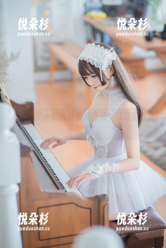 小野妹子w的黑丝蕾姆图册，啊这偷偷发点偏见！