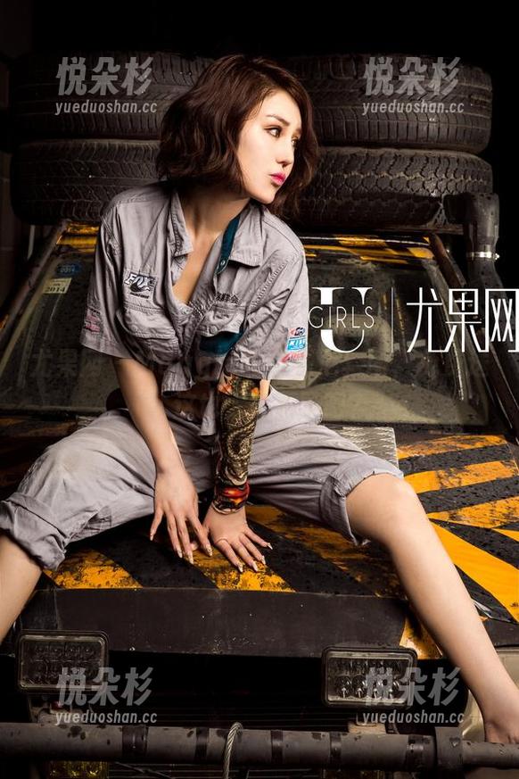 尤果网 - Maggie的比基尼套图，免费送，这也太实惠了吧？