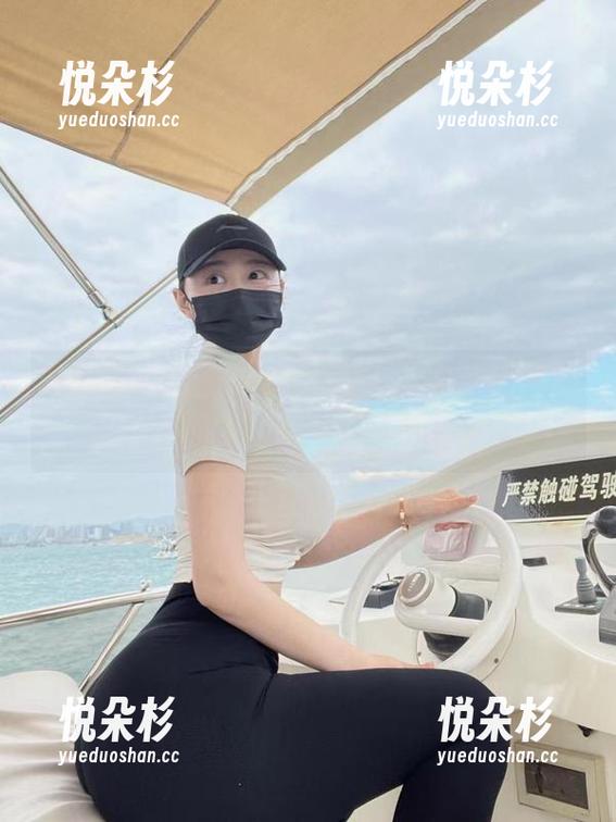 微密圈 - 无圣光，别靠近！左公子666的旅拍图集，让你直面真实。