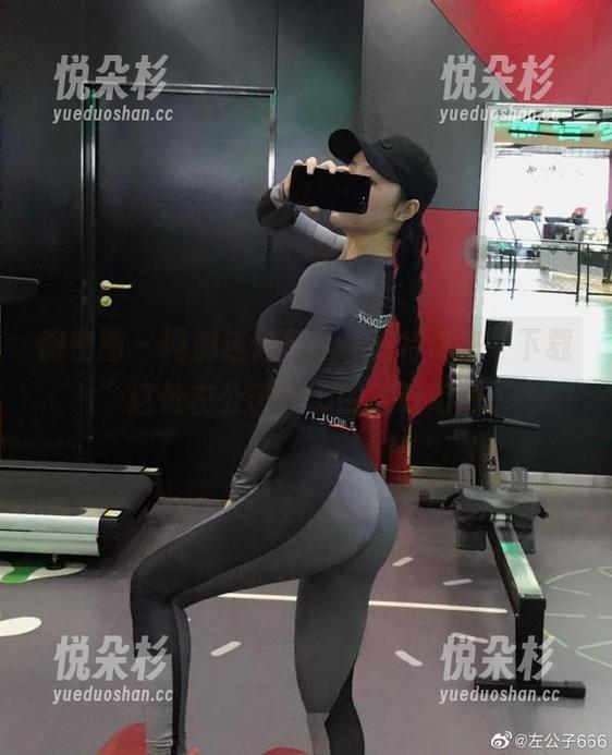 微密圈 - 网洞连体黑丝，只待你来“下载”这份左公子666的美好幻想。