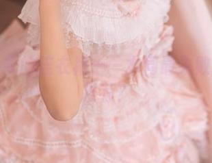 幼水铃衣的连衣裙——本周最失败的壁纸推荐？
