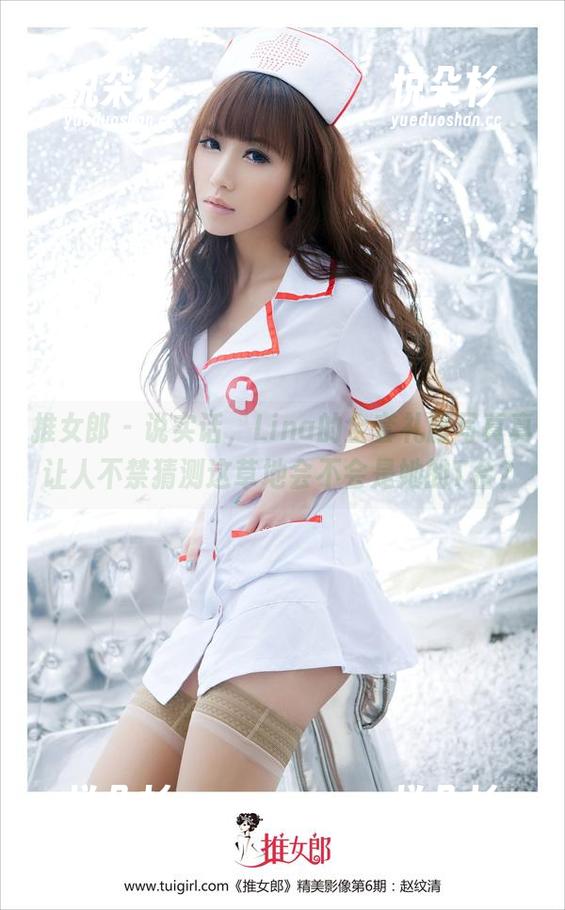 推女郎 - 说实话，Lina的全套礼服写真真让人不禁猜测这草地会不会是她的T台？