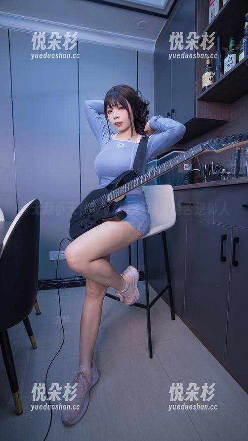 当无颜小天使wy穿上校服，能否逆转人生图包下载？
