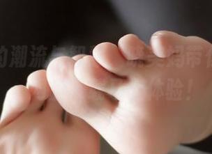 牛仔裤的潮流与智慧，晓美妈带你走论道，网盘下载马上体验！