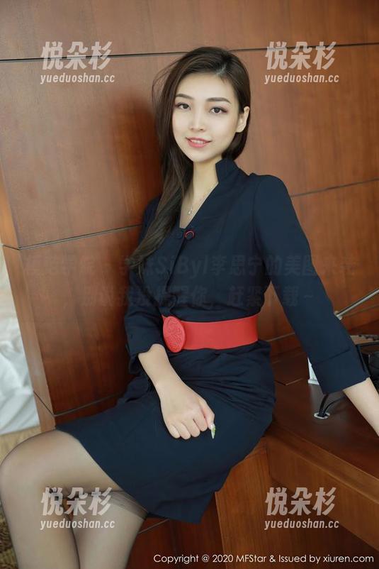 模范学院 - 学妹SiByl李思宁的美图来袭，别说我没提醒你，赶紧下载～