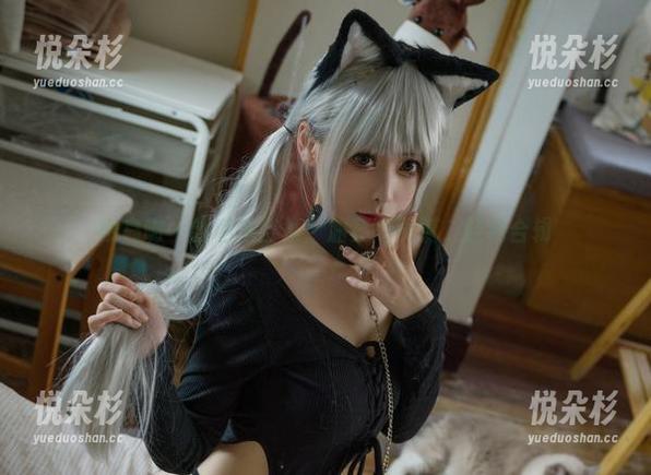樱岛嗷一的私拍合集：油亮而不腻，轻松合辑