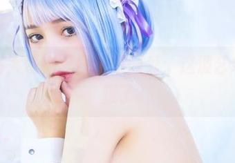 洛丽塔大哥把夏日装进网盘：这波艺术，我服了