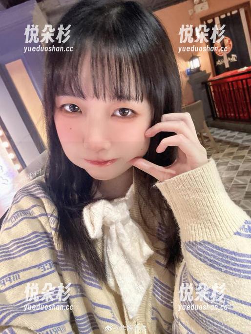 大胆对视吧，炸酱沐沐的“女神”写真合集来袭，电力十足