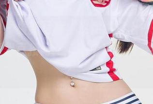 爱尤物 – 最新写真，赵伊彤穿上体操服后，我真想直接问：“哪个项目需要我观摩？”