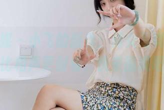 物恋传媒 – 小飞的新作：修女写真集，更新比相声更耐看，快来围观吧！