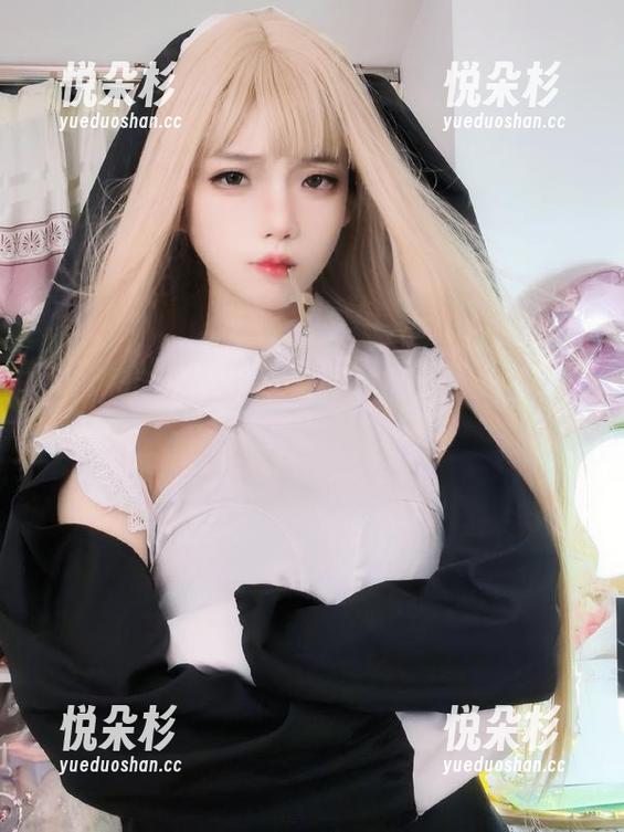 狐玖玖的女仆系列私拍，随便一张都像在说：“来呀，别害羞”。
