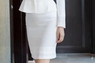秀人网 – lingyu69暖心居家美图，快来下载带走你的灵感！