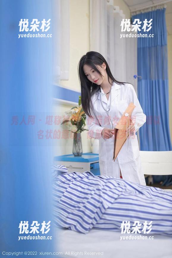 秀人网 - 堪称神作！伊诺修女套图，难以名状的意境，像那青葱岁月