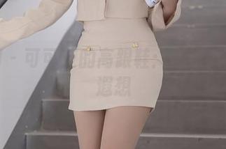 秀人网 – 可可芝的高跟鞋：高清大片任你遐想